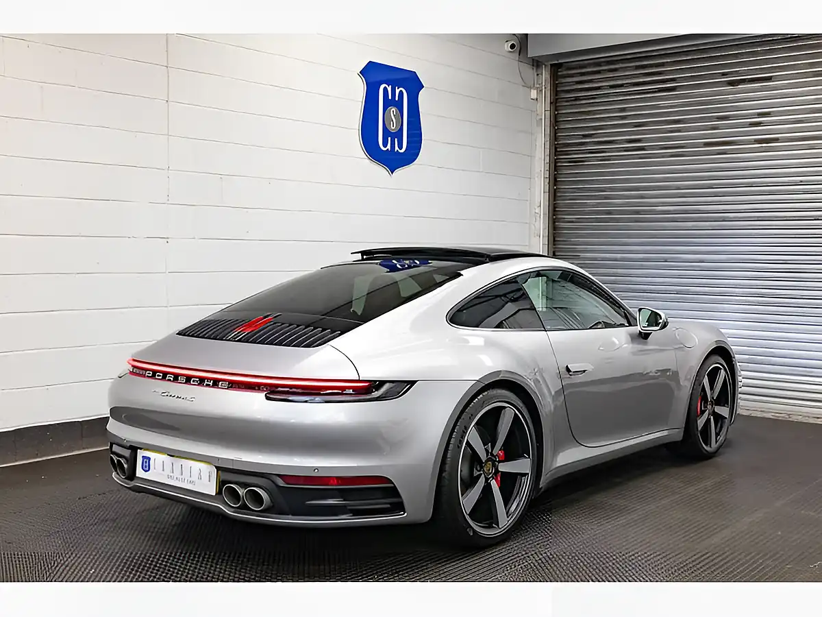 Used 2019 Porsche 911 Carrera S Silver - Interior and Exterior details 3