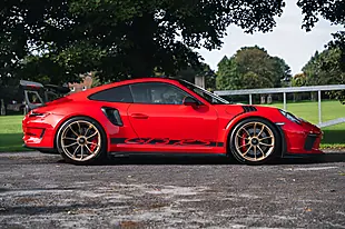 Used 2019 Porsche 911 GT3 RS Red - Interior and Exterior details 10