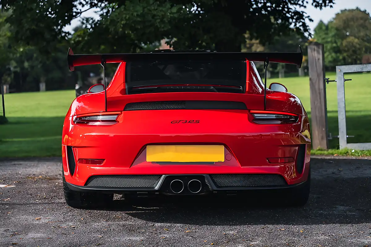 Used 2019 Porsche 911 GT3 RS Red - Interior and Exterior details 12