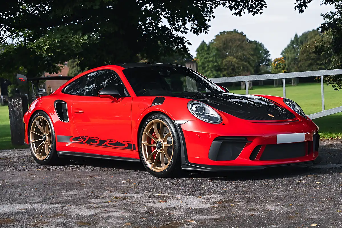 Used 2019 Porsche 911 GT3 RS Red - Interior and Exterior details 5