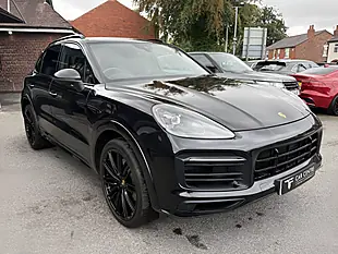 Used 2019 Porsche Cayenne Black - Interior and Exterior details 9