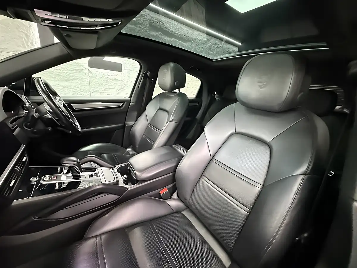 Used 2019 Porsche Cayenne S Coupe Black - Interior and Exterior details 15