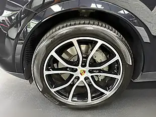 Used 2019 Porsche Cayenne S Coupe Black - Interior and Exterior details 20