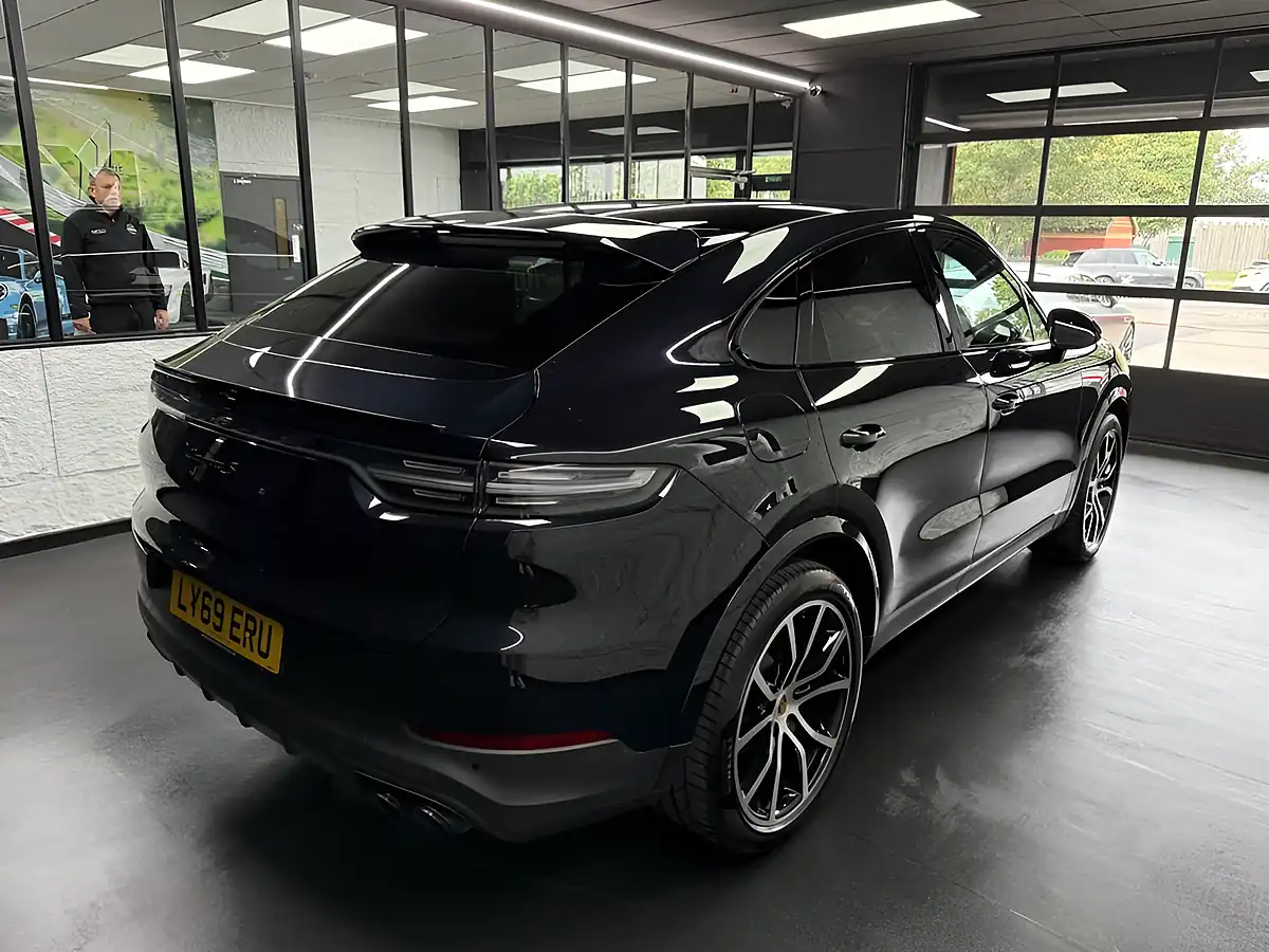 Used 2019 Porsche Cayenne S Coupe Black - Interior and Exterior details 5