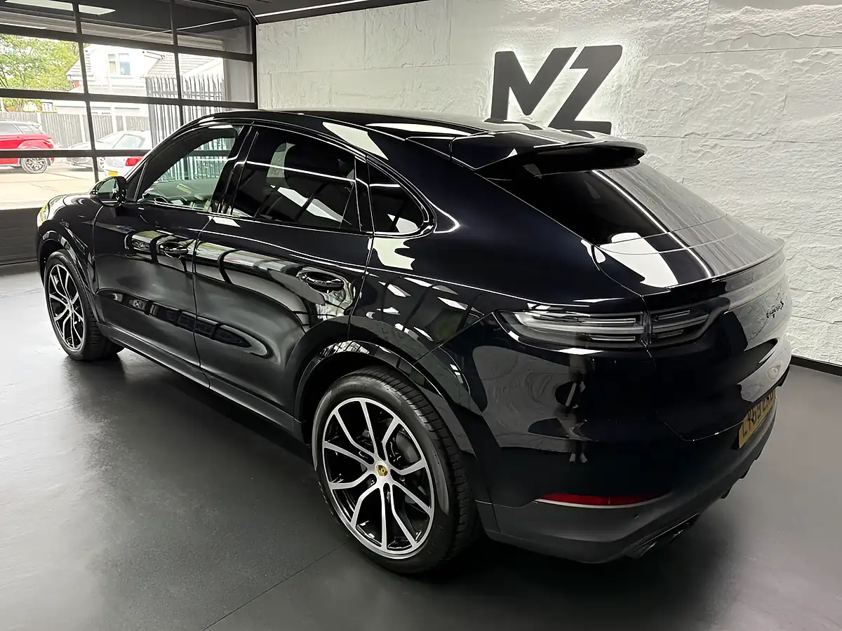 Used 2019 Porsche Cayenne S Coupe Black - Interior and Exterior details 9