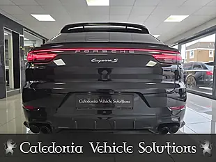 Used 2019 Porsche Cayenne S Coupe Black - Interior and Exterior details 10