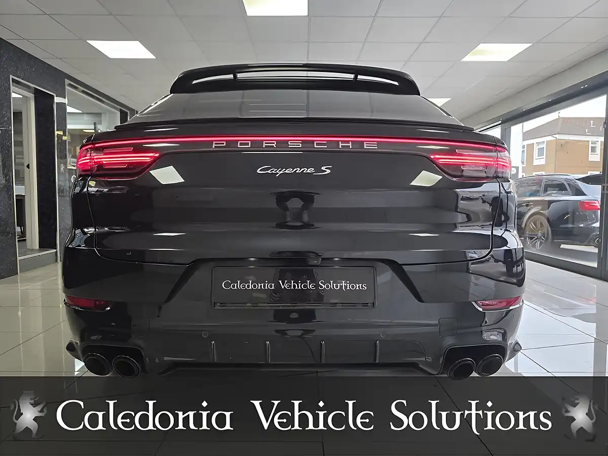 Used 2019 Porsche Cayenne S Coupe Black - Interior and Exterior details 10