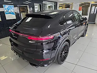 Used 2019 Porsche Cayenne S Coupe Black - Interior and Exterior details 13