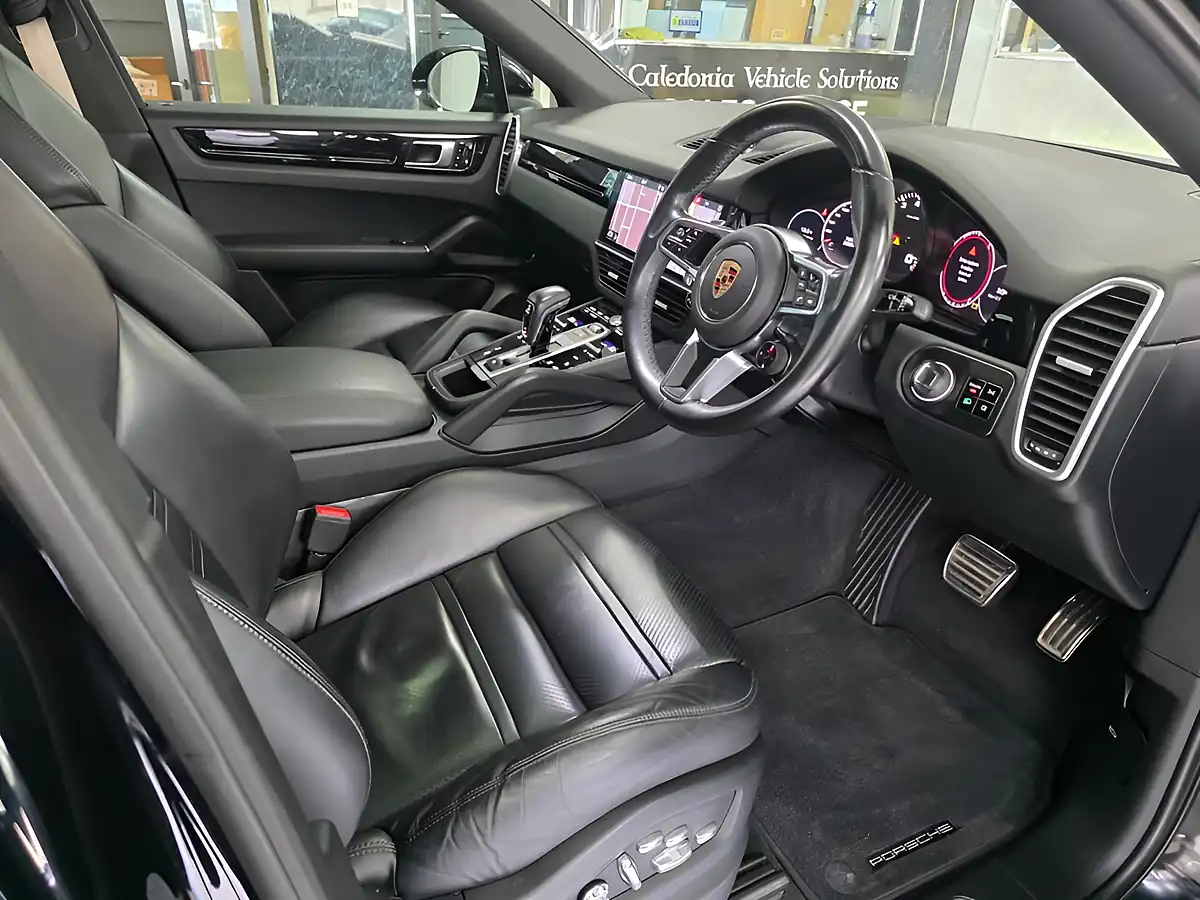 Used 2019 Porsche Cayenne S Coupe Black - Interior and Exterior details 5