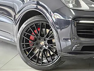 Used 2019 Porsche Cayenne S Coupe Black - Interior and Exterior details 6