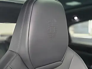 Used 2019 Porsche Cayenne S Coupe Black - Interior and Exterior details 7