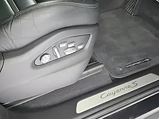 Used 2019 Porsche Cayenne S Coupe Black - Interior and Exterior details 9