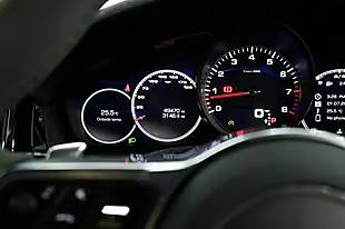 Used 2019 Porsche Cayenne S Coupe Silver - Interior and Exterior details 17