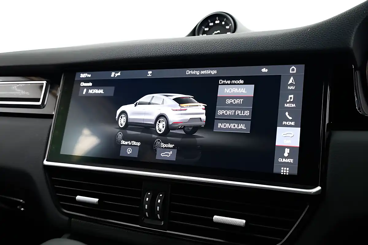 Used 2019 Porsche Cayenne S Coupe Silver - Interior and Exterior details 19