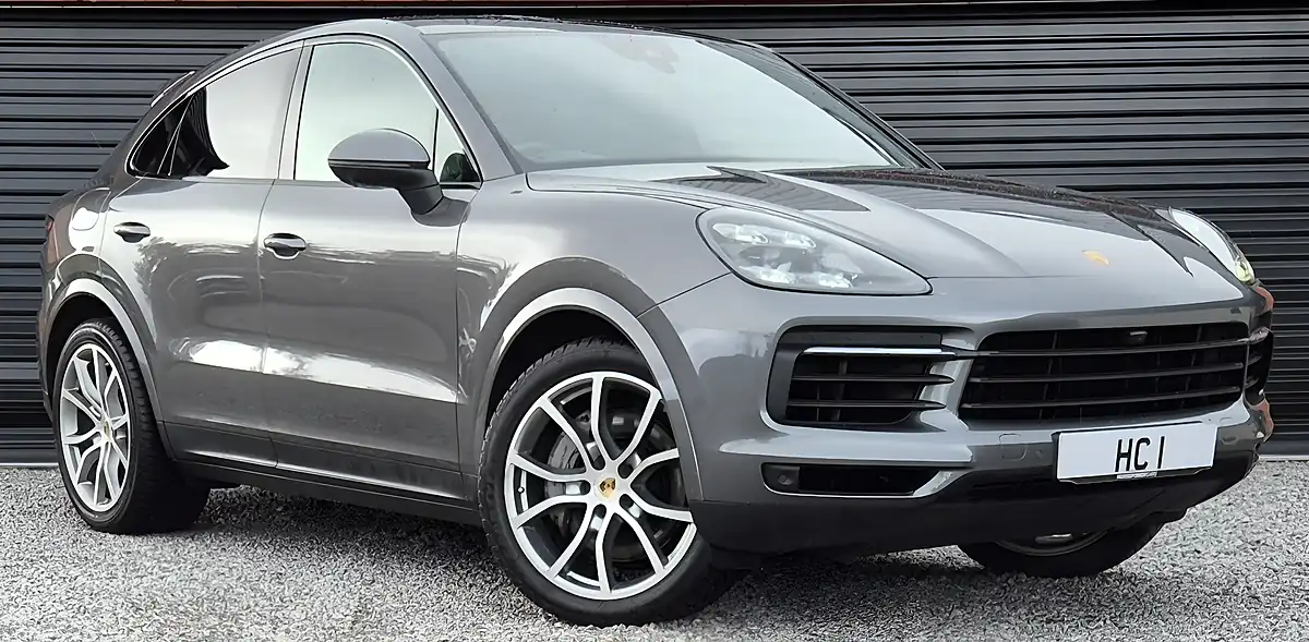 Used 2019 Porsche Cayenne S Grey - Interior and Exterior details 5