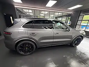 Used 2019 Porsche Cayenne S Grey - Interior and Exterior details 11