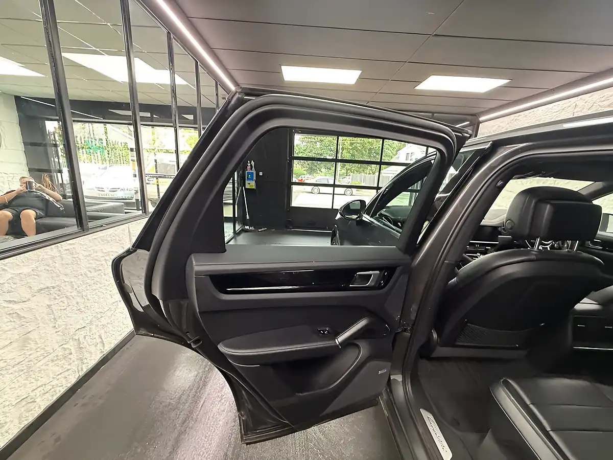 Used 2019 Porsche Cayenne S Grey - Interior and Exterior details 16