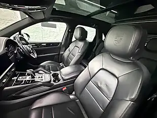 Used 2019 Porsche Cayenne S Grey - Interior and Exterior details 3