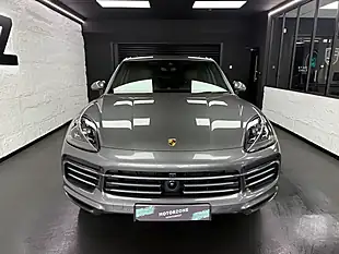 Used 2019 Porsche Cayenne S Grey - Interior and Exterior details 6