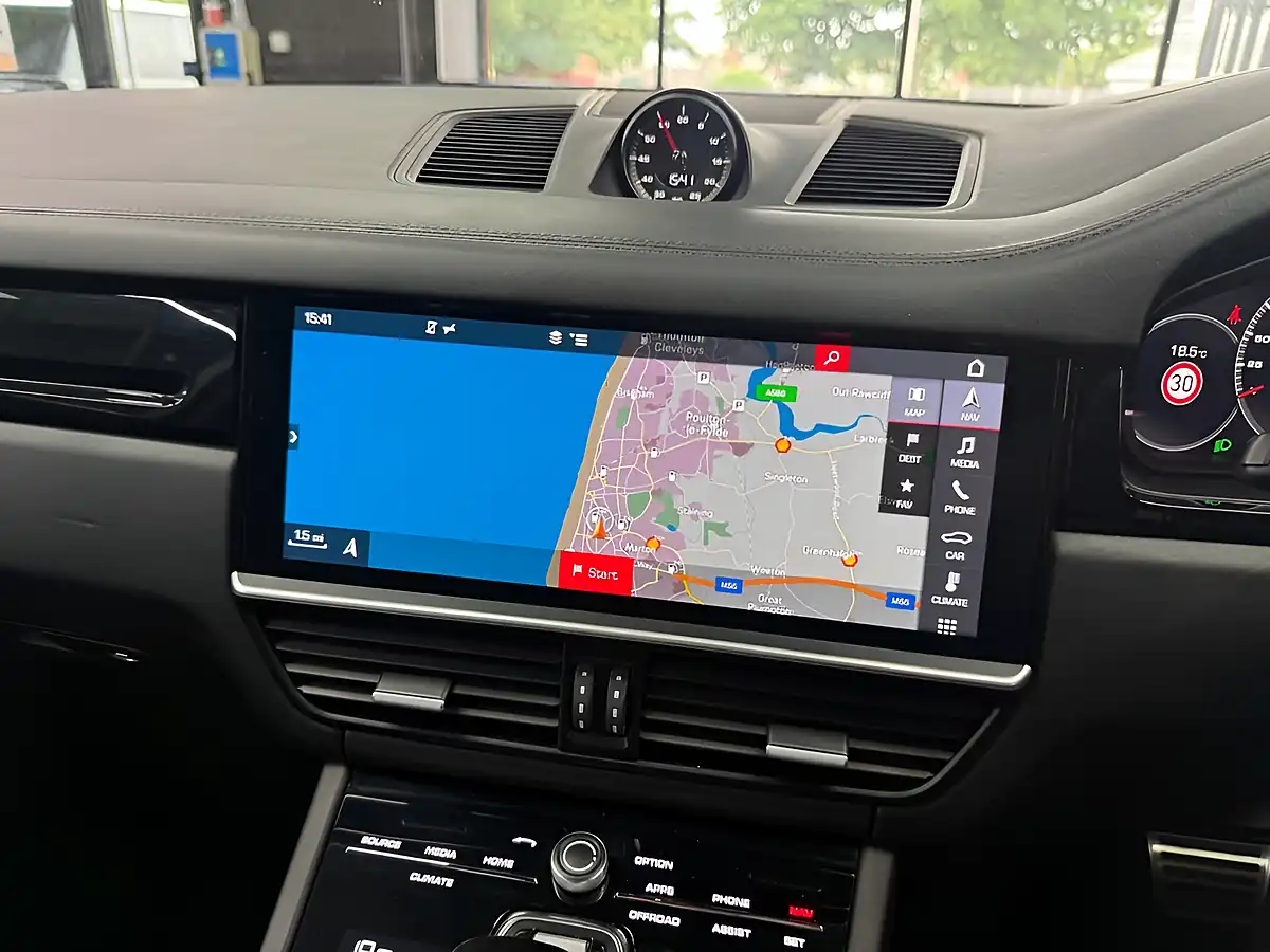 Used 2019 Porsche Cayenne S Grey - Interior and Exterior details 7