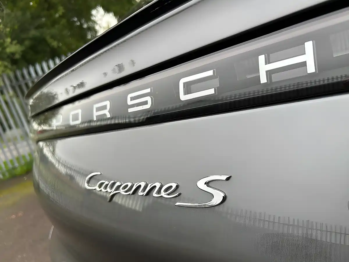 Used 2019 Porsche Cayenne S Grey - Interior and Exterior details 11