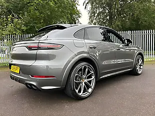 Used 2019 Porsche Cayenne S Grey - Interior and Exterior details 4