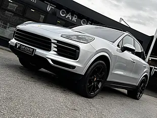 Used 2019 Porsche Cayenne Silver - Interior and Exterior details 11