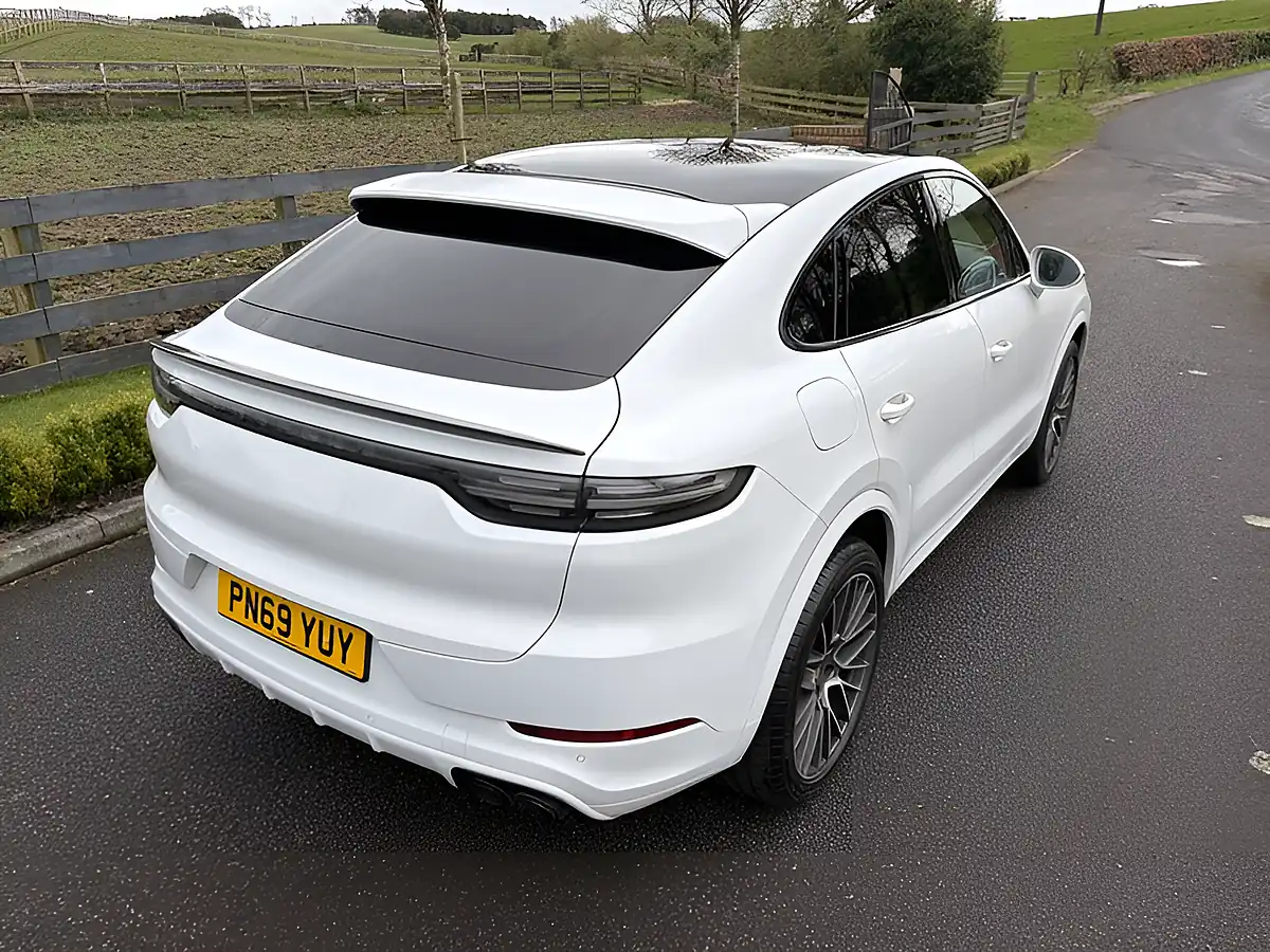 Used 2019 Porsche Cayenne Sport Coupe Carrera White - Interior and Exterior details 14