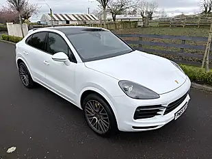 Used 2019 Porsche Cayenne Sport Coupe Carrera White - Interior and Exterior details 4