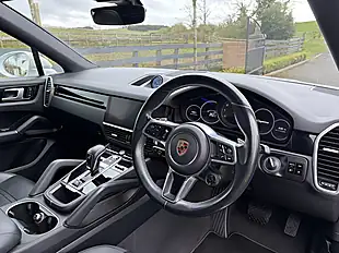 Used 2019 Porsche Cayenne Sport Coupe Carrera White - Interior and Exterior details 16