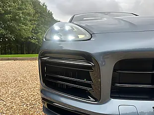 Used 2019 Porsche Cayenne Sportdesign Blue - Interior and Exterior details 17