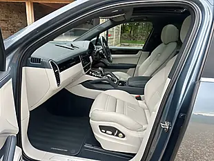 Used 2019 Porsche Cayenne Sportdesign Blue - Interior and Exterior details 2