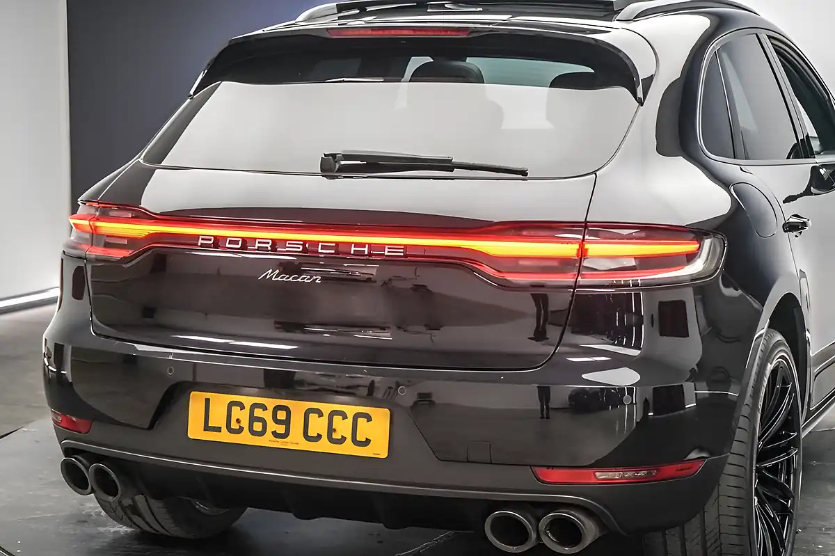 Used 2019 Porsche Macan Black - Interior and Exterior details 12