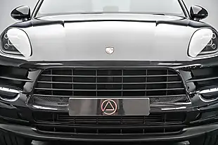 Used 2019 Porsche Macan Black - Interior and Exterior details 9