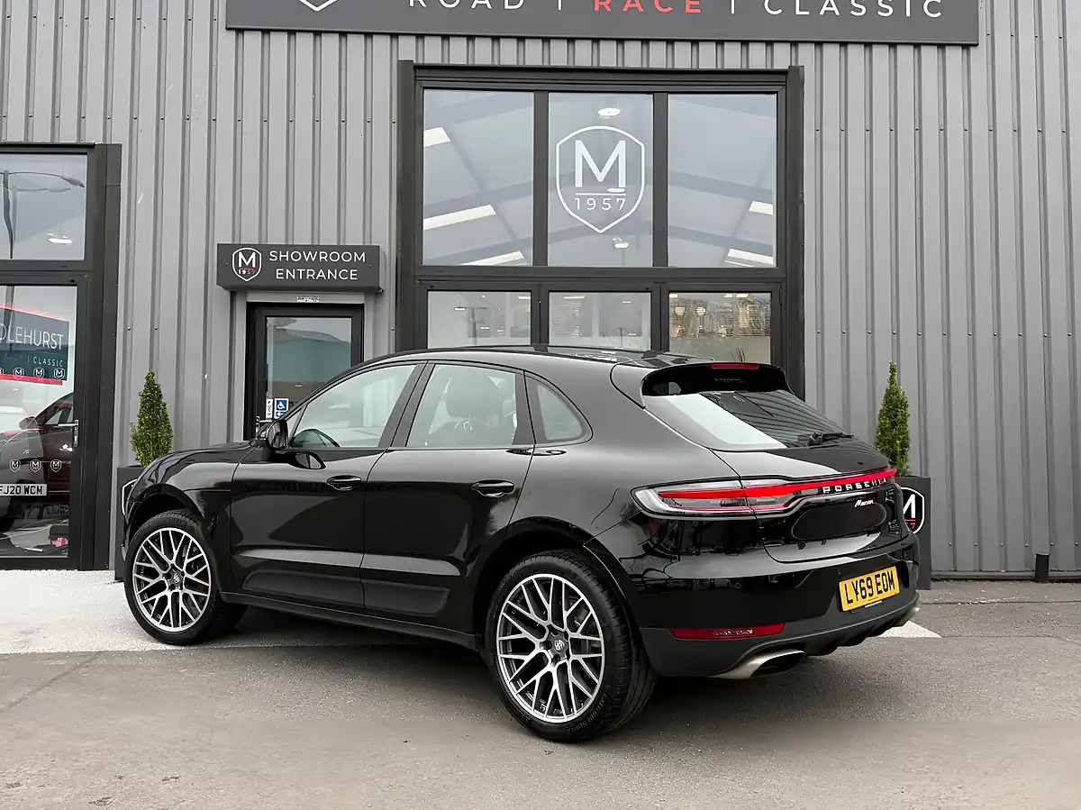 Used 2019 Porsche Macan Facelift Black - Interior and Exterior details 3