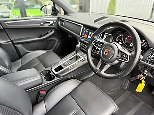 Used 2019 Porsche Macan Facelift Black - Interior and Exterior details 4