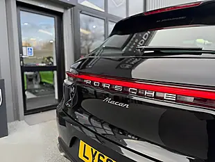 Used 2019 Porsche Macan Facelift Black - Interior and Exterior details 5