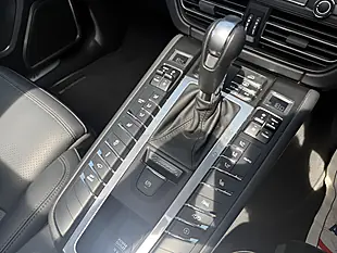 Used 2019 Porsche Macan Grey - Interior and Exterior details 19