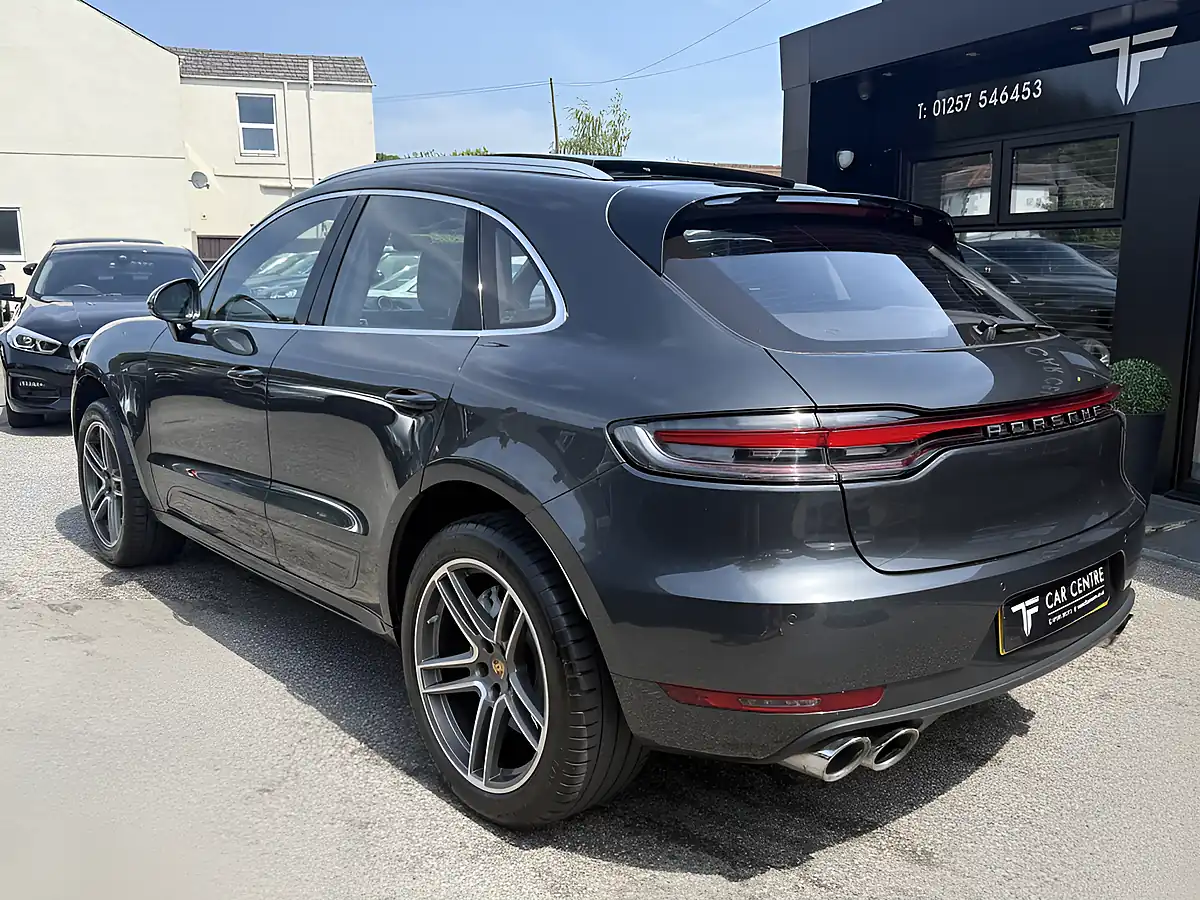 Used 2019 Porsche Macan Grey - Interior and Exterior details 4