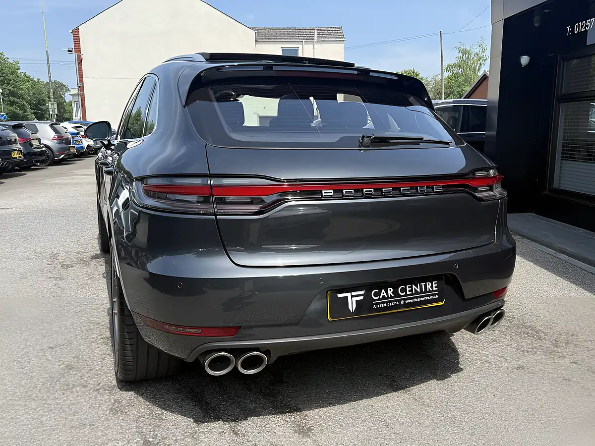 Used 2019 Porsche Macan Grey - Interior and Exterior details 6