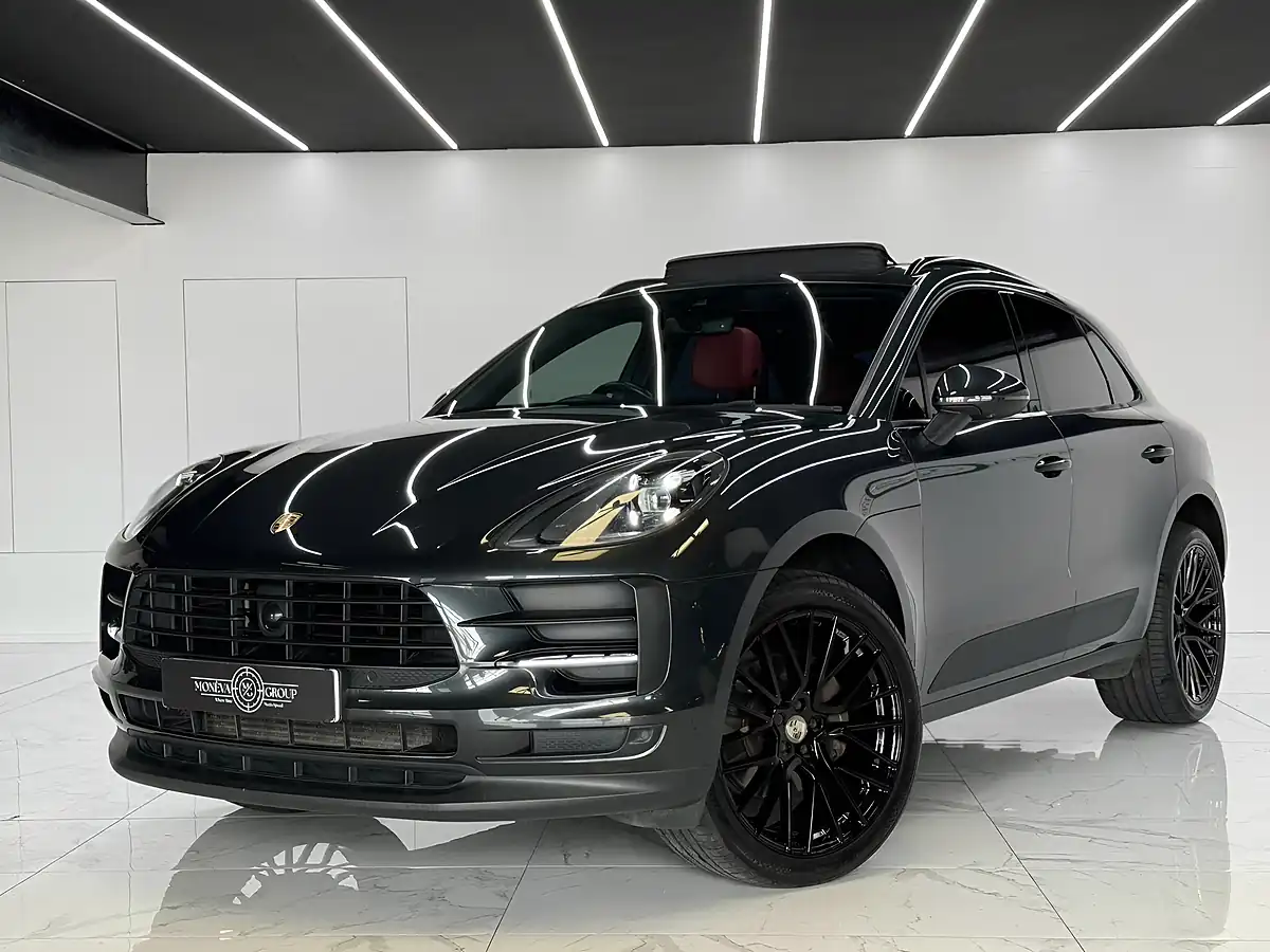 Used 2019 Porsche Macan High Spec Grey - Interior and Exterior details 2