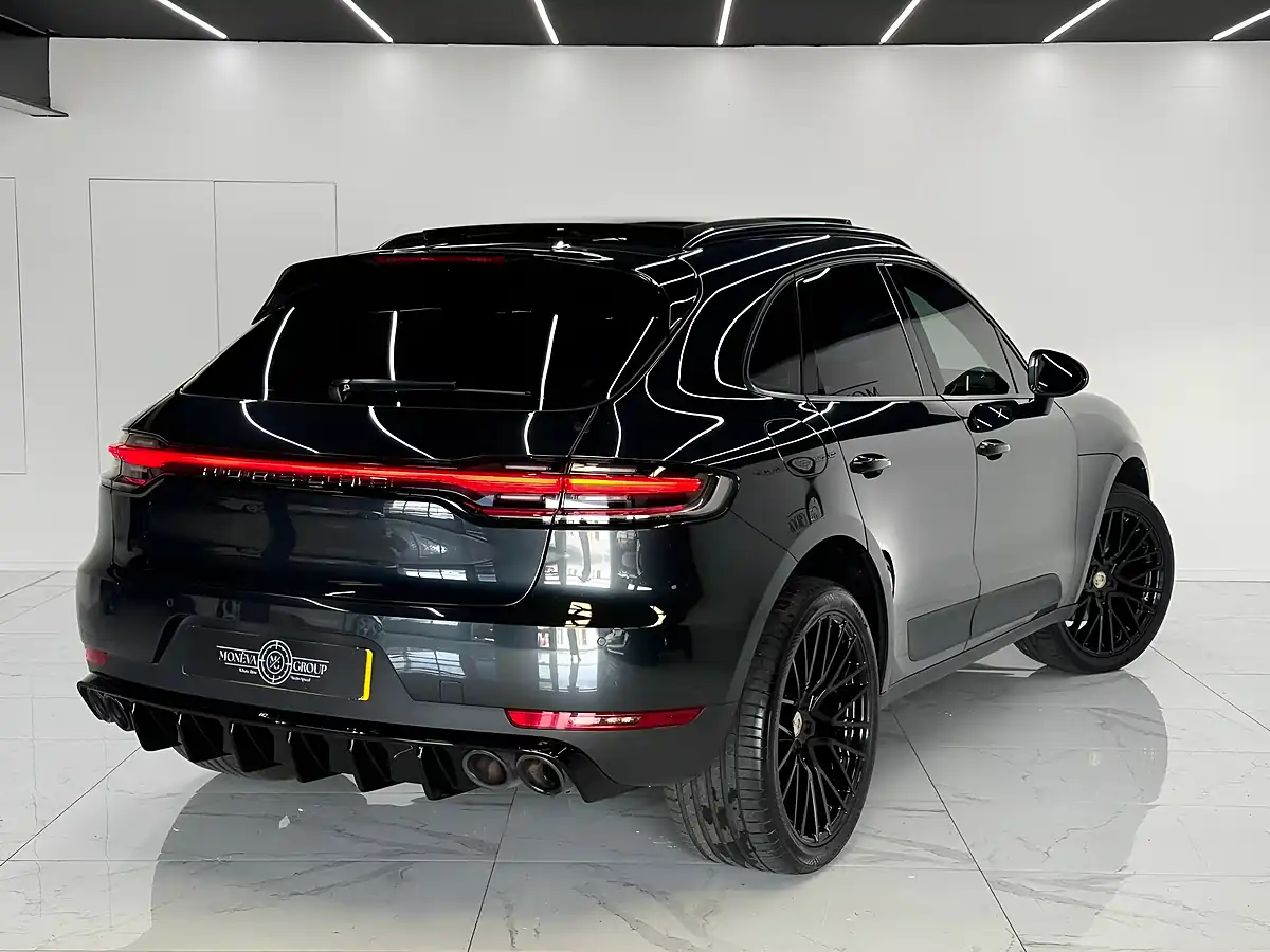 Used 2019 Porsche Macan High Spec Grey - Interior and Exterior details 5