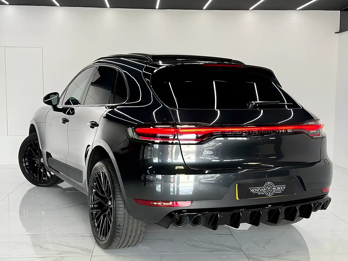 Used 2019 Porsche Macan High Spec Grey - Interior and Exterior details 6