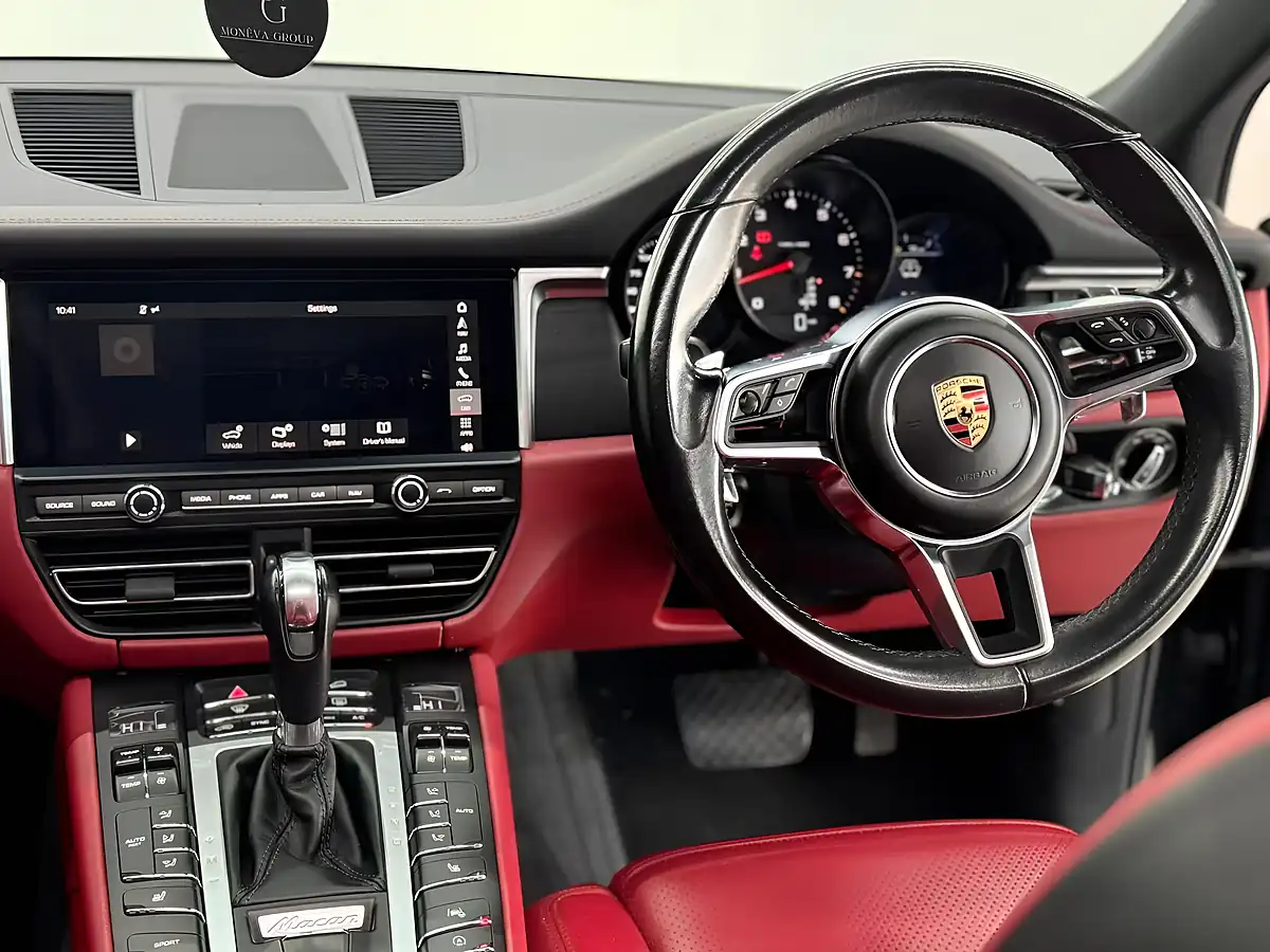 Used 2019 Porsche Macan High Spec Grey - Interior and Exterior details 8