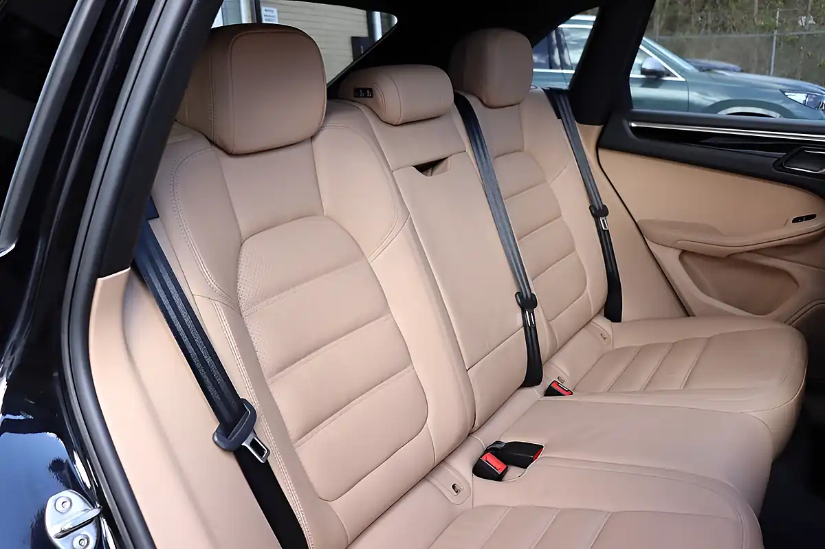 Used 2019 Porsche Macan S Black - Interior and Exterior details 5