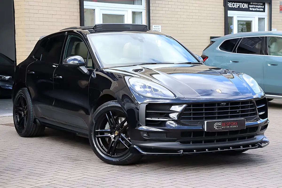 Used 2019 Porsche Macan S Black - Interior and Exterior details 8