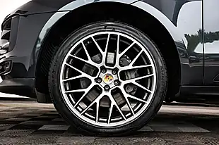 Used 2019 Porsche Macan S Grey - Interior and Exterior details 16