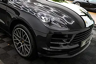 Used 2019 Porsche Macan S Grey - Interior and Exterior details 17