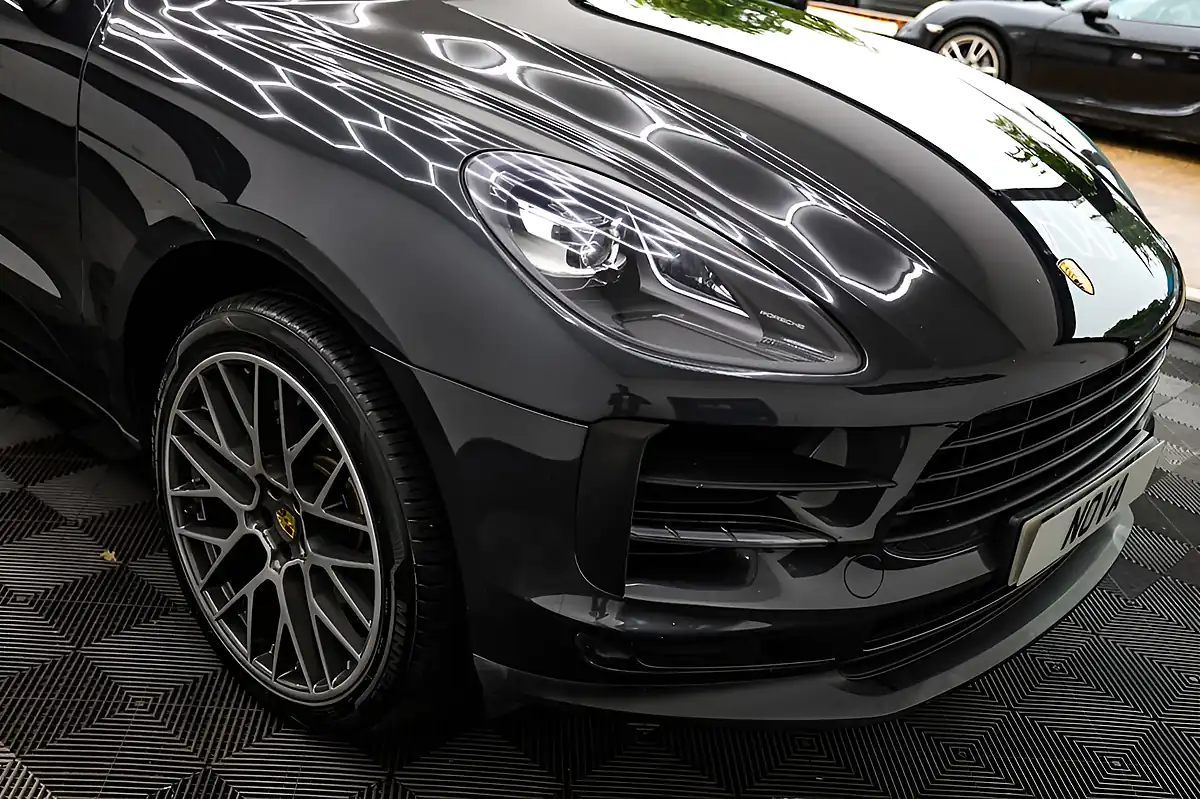 Used 2019 Porsche Macan S Grey - Interior and Exterior details 17