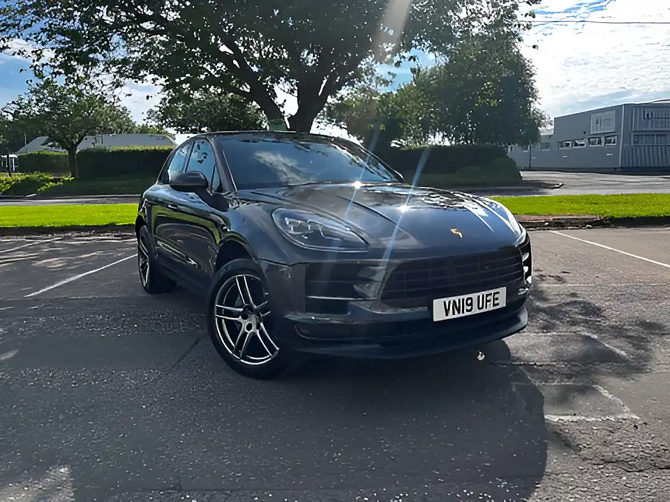 Used 2019 Porsche Macan S Grey - Interior and Exterior details 6